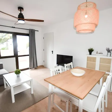 Book Jet - Oasis Suites Maxi Pool And Wifi * Corralejo