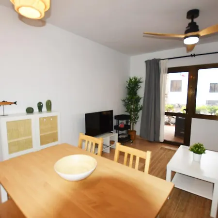 Book Jet - Oasis Suites Maxi Pool And Wifi Corralejo