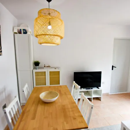 Book Jet - Oasis Suites Maxi Pool And Wifi Corralejo