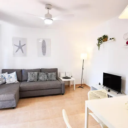 Book Jet - Oasis Maxi Pool And Wifi Apartment