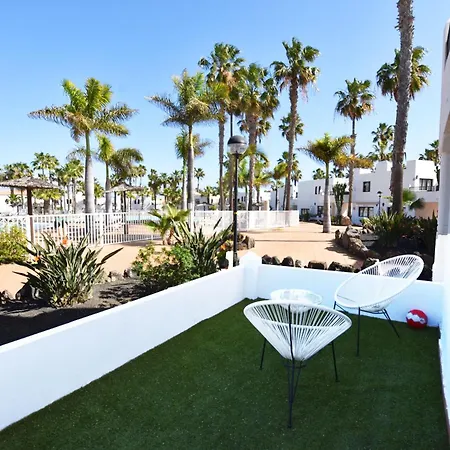 Book Jet - Oasis Suites Maxi Pool And Wifi *