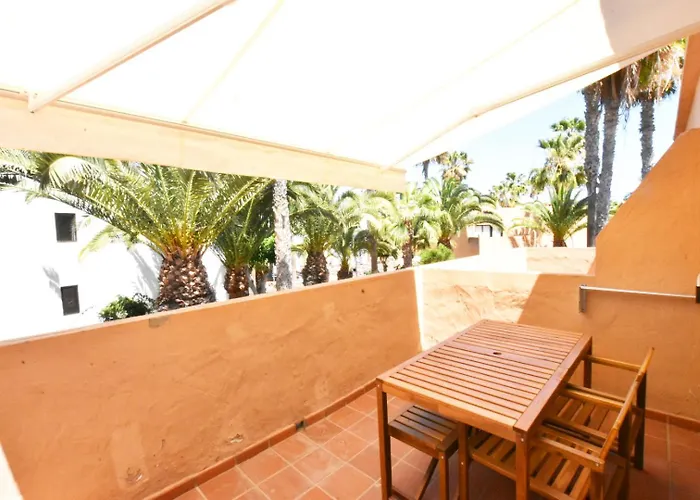 Book Jet - Oasis Pool & Wifi * Corralejo
